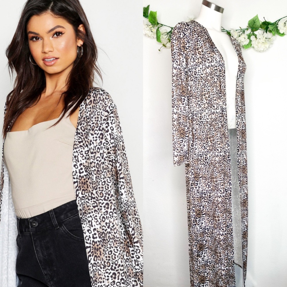 Silky Leopard Print Long Duster - Picture 2 of 3